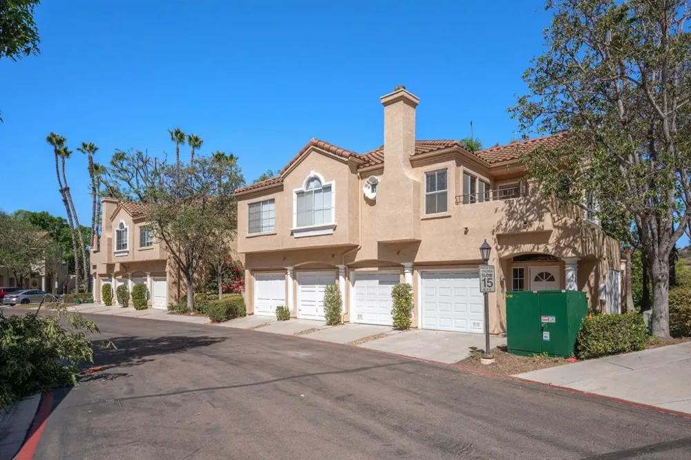 11340 Portobelo #3 San Diego, CA 92124