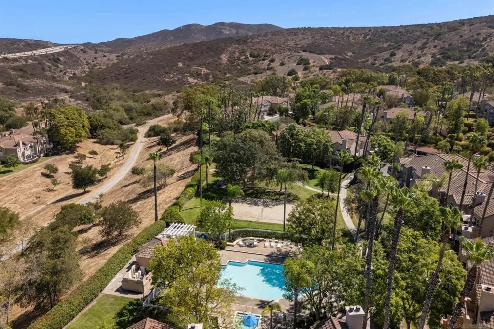 11340 Portobelo #3 San Diego, CA 92124