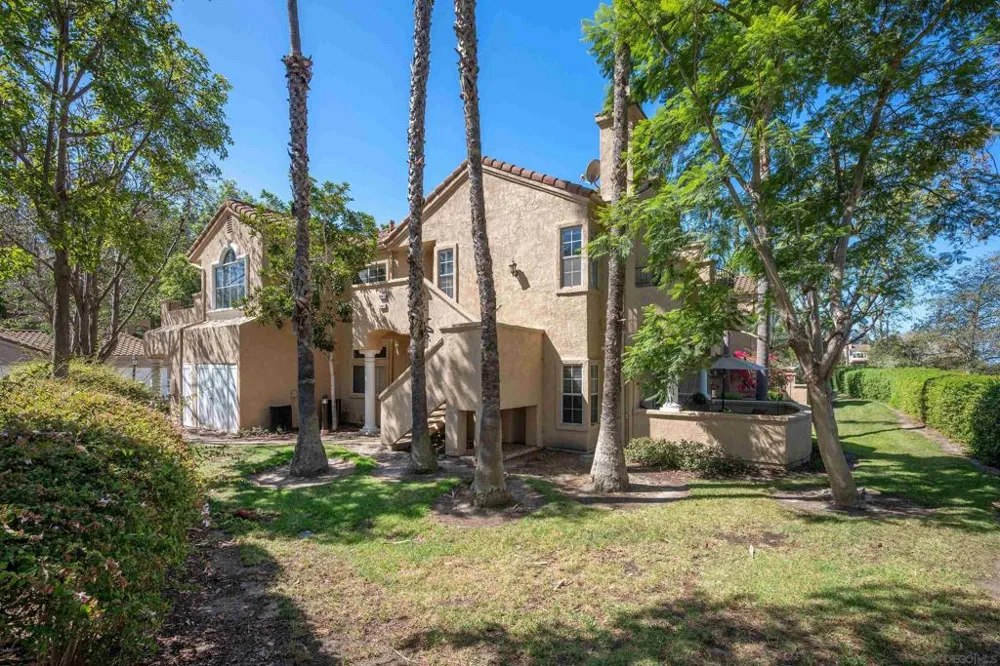 11340 Portobelo #3 San Diego, CA 92124