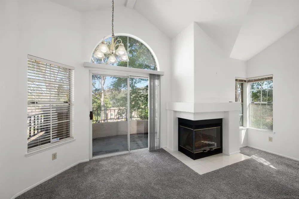 11340 Portobelo #3 San Diego, CA 92124