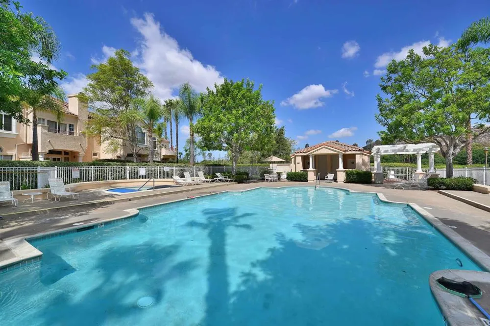 11340 Portobelo #3 San Diego, CA 92124