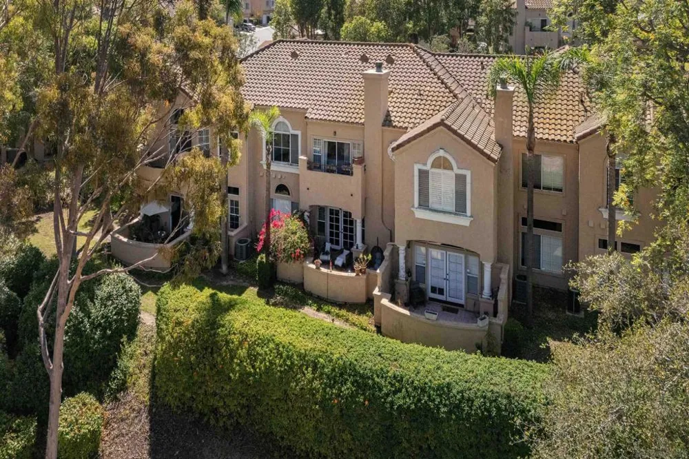 11340 Portobelo #3 San Diego, CA 92124