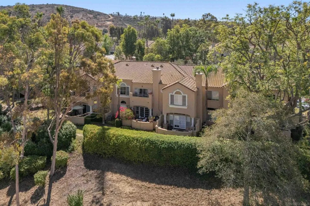 11340 Portobelo #3 San Diego, CA 92124