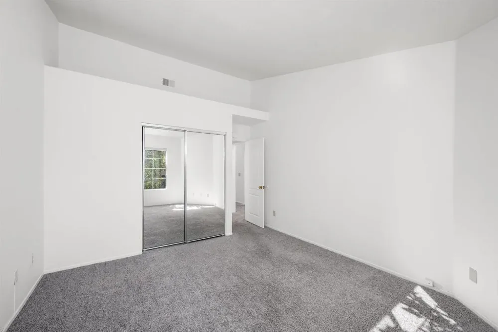 11340 Portobelo #3 San Diego, CA 92124