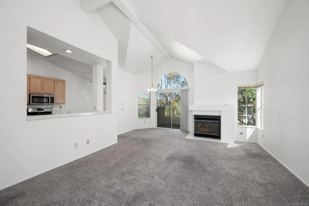 11340 Portobelo #3 San Diego, CA 92124