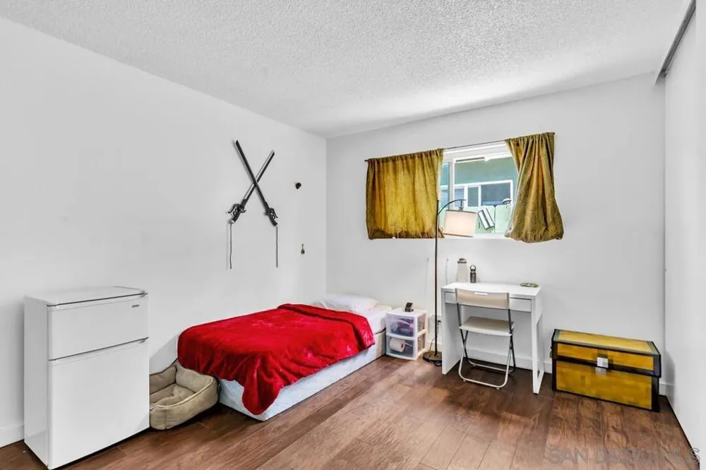 8580 Gold Coast Dr San Diego, CA 92126