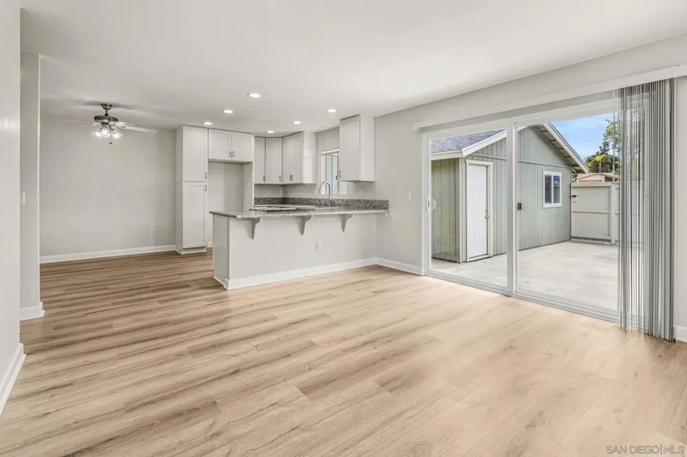 1809 Eastwood Encinitas, CA 92024