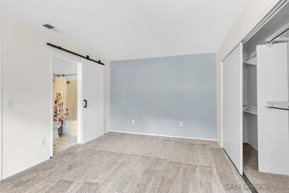 11235 Avenida De Los Lobos #C San Diego, CA 92128