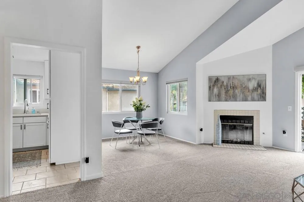 11235 Avenida De Los Lobos #C San Diego, CA 92128