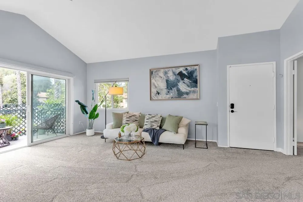 11235 Avenida De Los Lobos #C San Diego, CA 92128