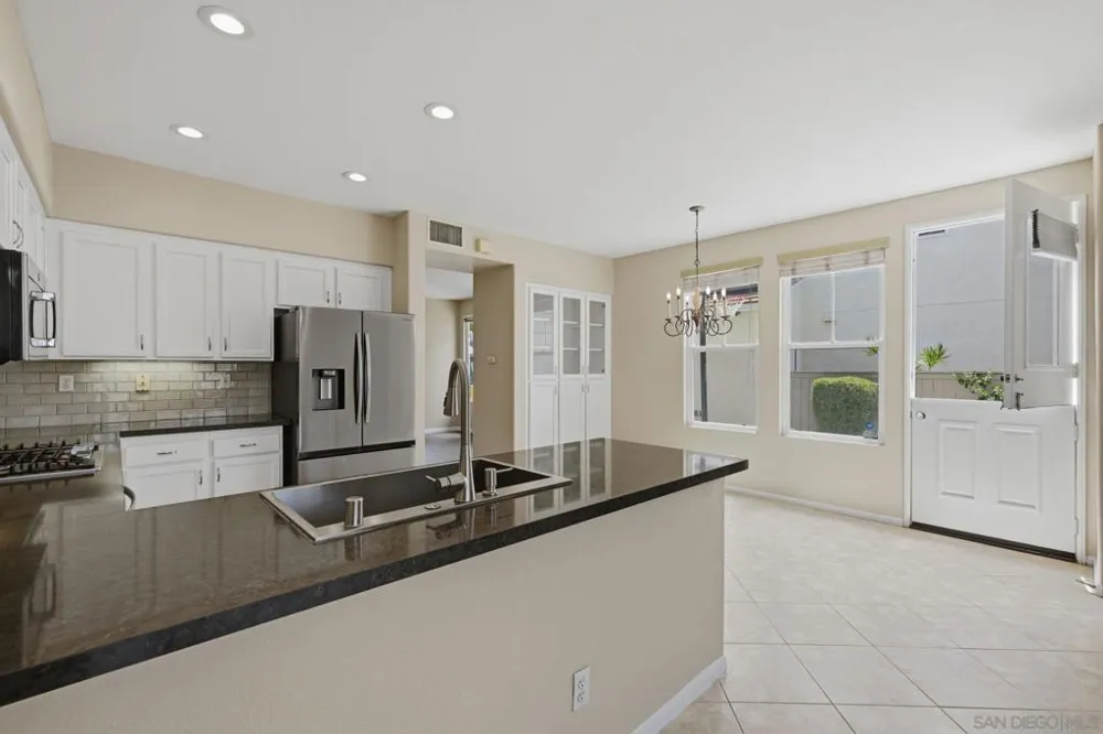 12256 Pepper Tree Ln Poway, CA 92064