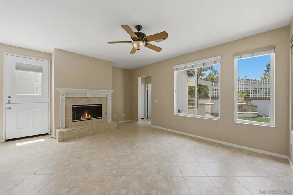 12256 Pepper Tree Ln Poway, CA 92064