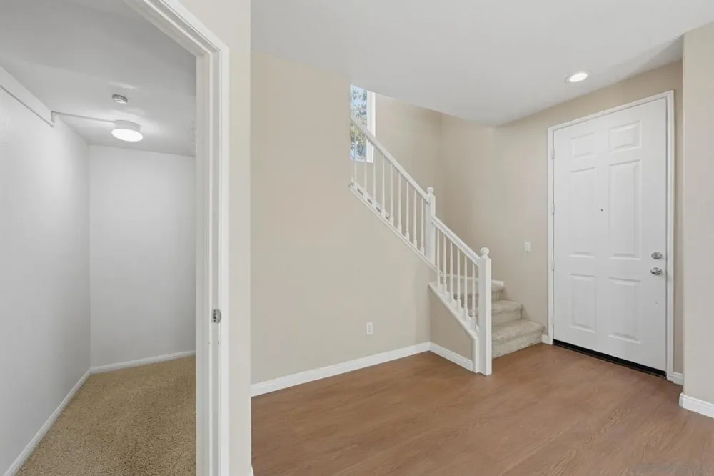 12256 Pepper Tree Ln Poway, CA 92064