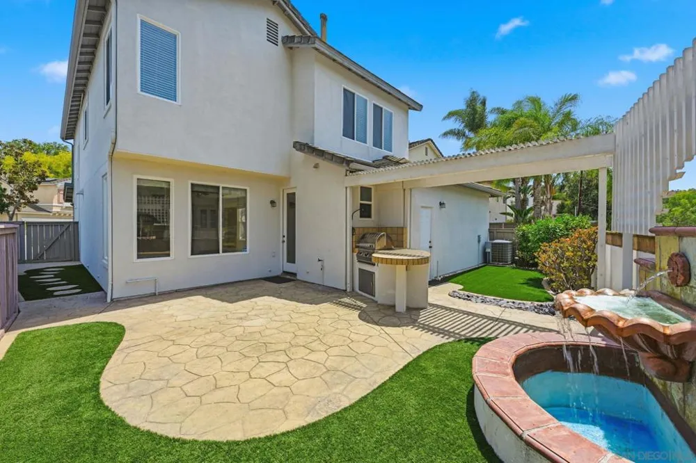 12256 Pepper Tree Ln Poway, CA 92064