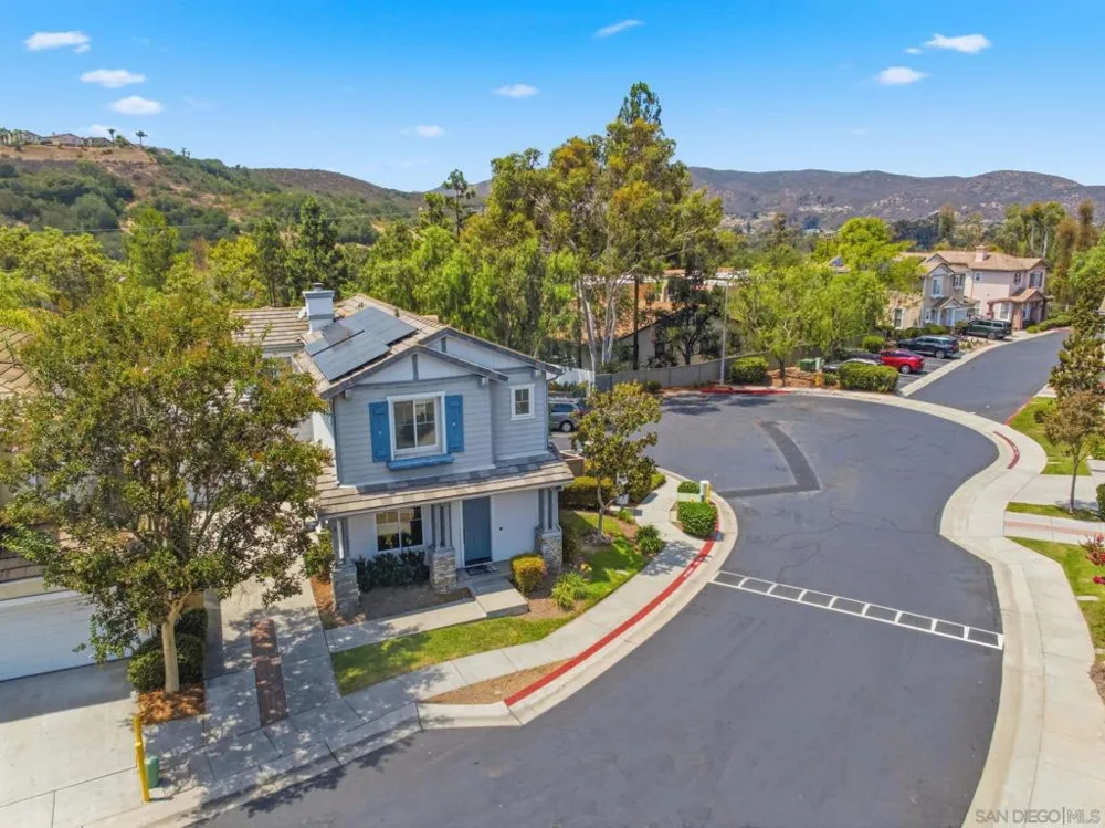 12256 Pepper Tree Ln Poway, CA 92064