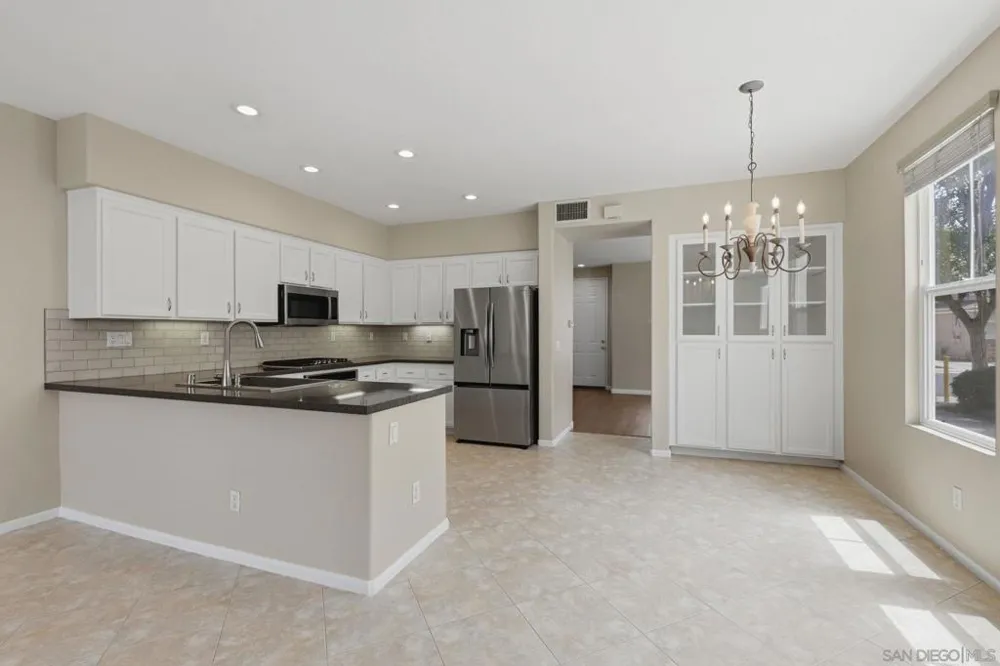 12256 Pepper Tree Ln Poway, CA 92064