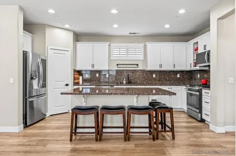 2207 Antonio Dr