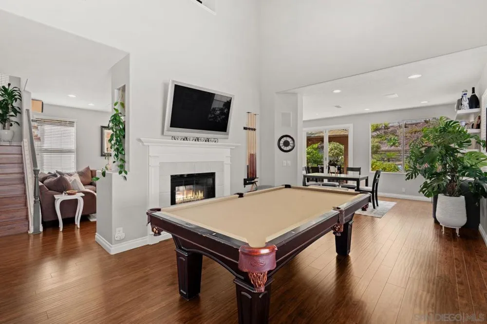 12585 Swan Canyon Place San Diego, CA 92131