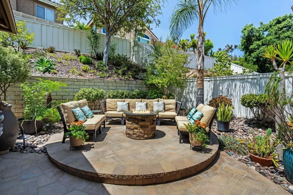 12585 Swan Canyon Place San Diego, CA 92131