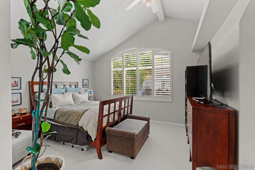 12585 Swan Canyon Place San Diego, CA 92131
