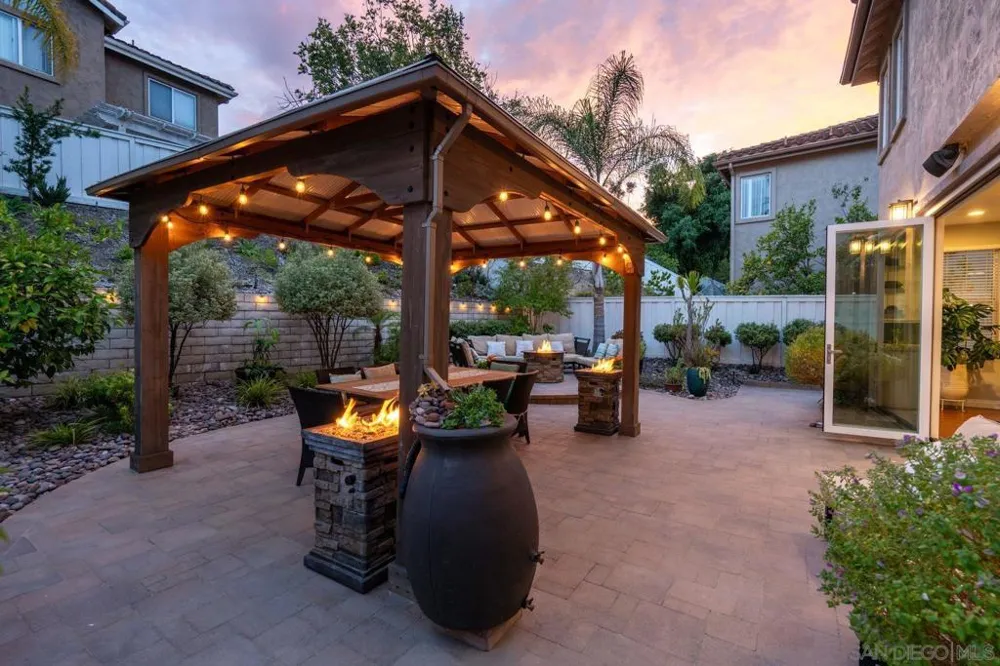 12585 Swan Canyon Place San Diego, CA 92131