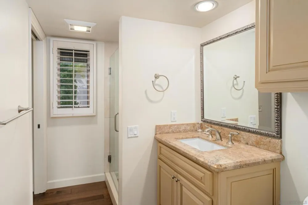 6858 Las Colinas Rancho Santa Fe, CA 92067