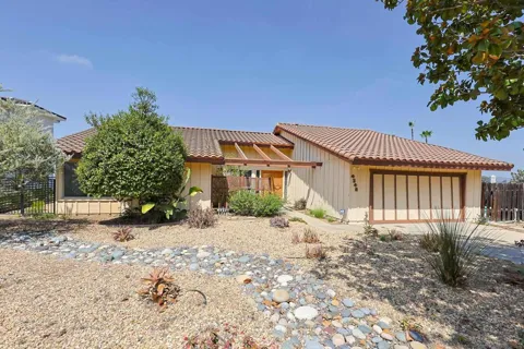 4346 Mount Helix Highlands