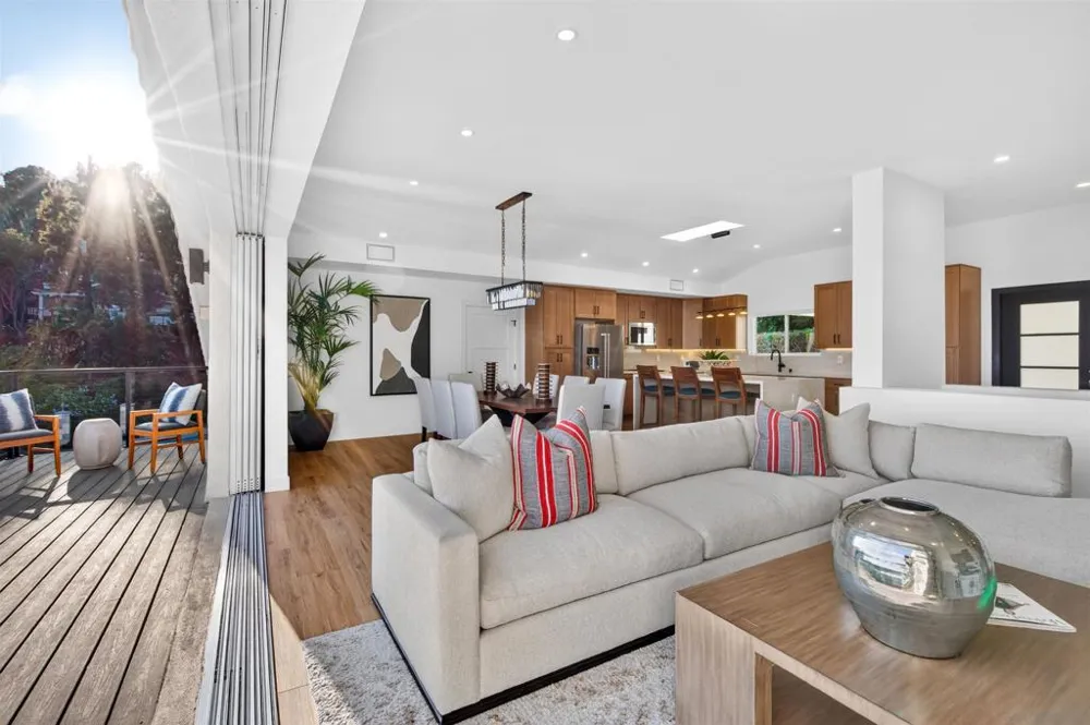 5873 Madra Avenue San Diego, CA 92120