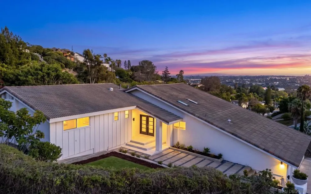 5873 Madra Avenue San Diego, CA 92120