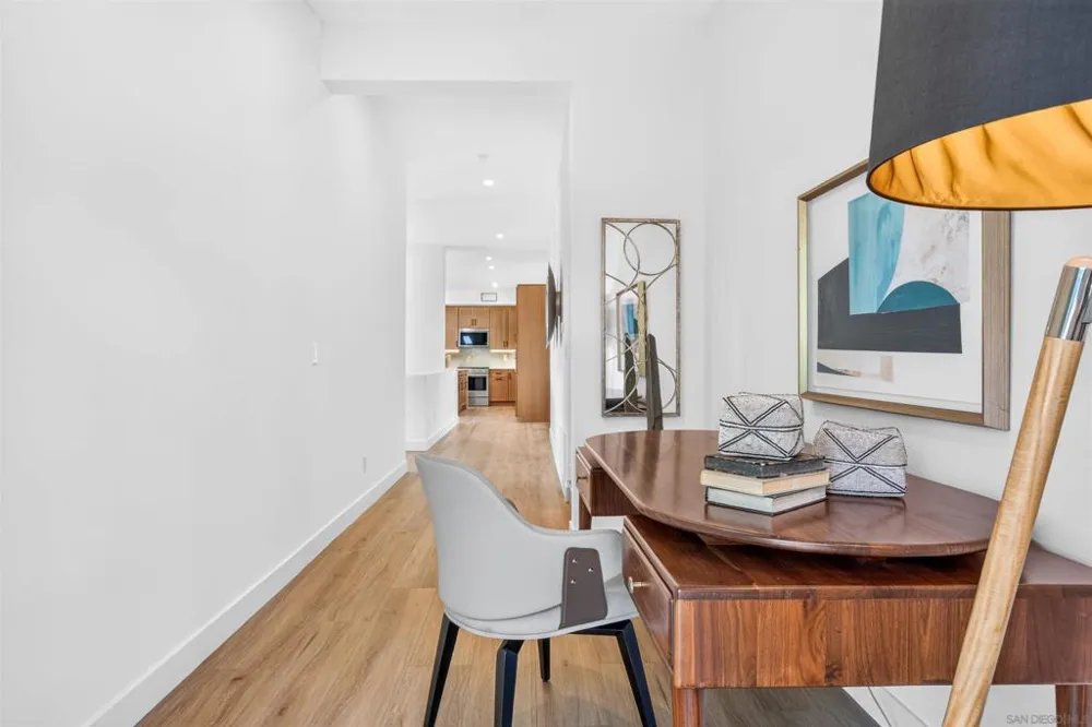 5873 Madra Avenue San Diego, CA 92120