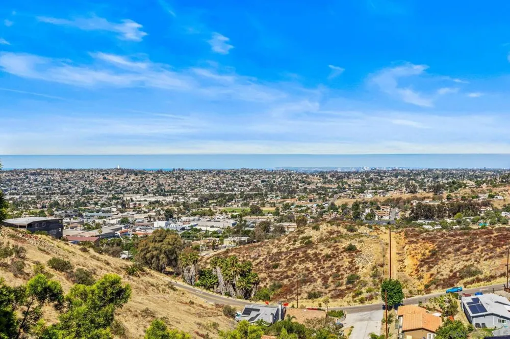 1608 Ramona Ave. Spring Valley, CA 91977