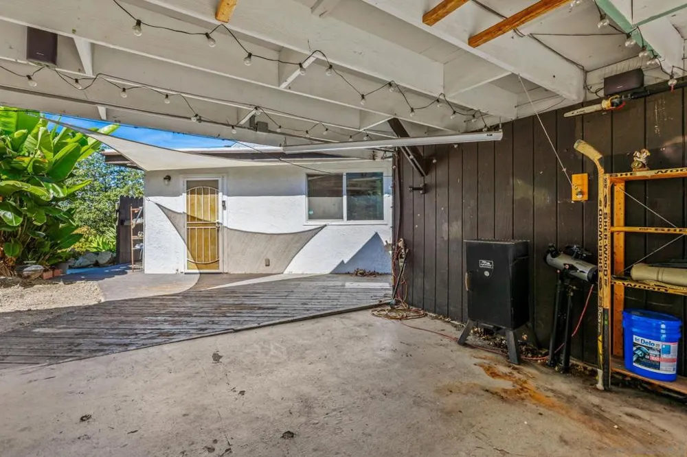 1608 Ramona Ave. Spring Valley, CA 91977
