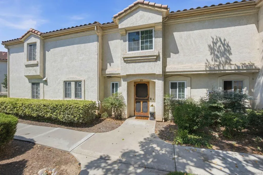 730 Breeze Hill Rd. #273 Vista, CA 92081