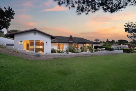 17976 Sencillo Lane
