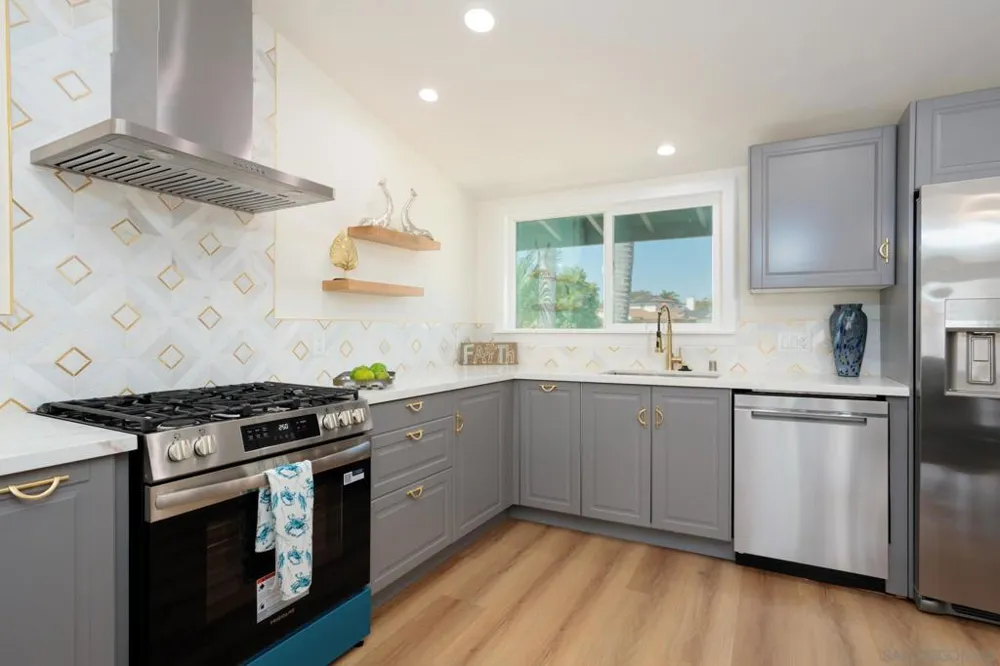 5435 Mound Ave San Diego, CA 92120