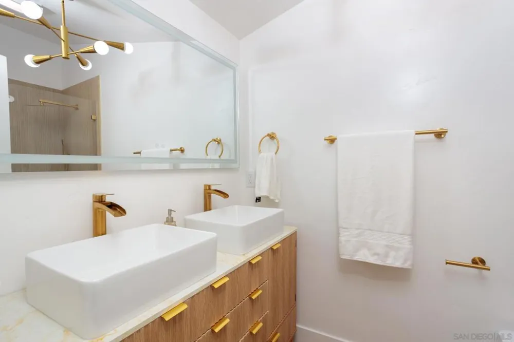 5435 Mound Ave San Diego, CA 92120