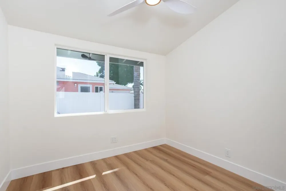 5435 Mound Ave San Diego, CA 92120