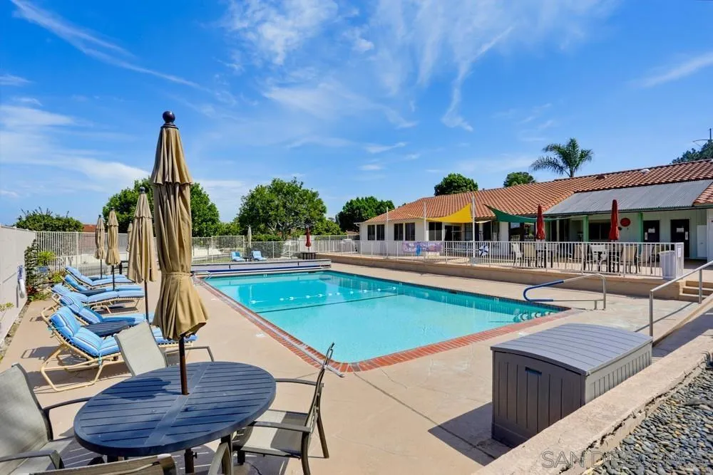 319 volney Encinitas, CA 92024