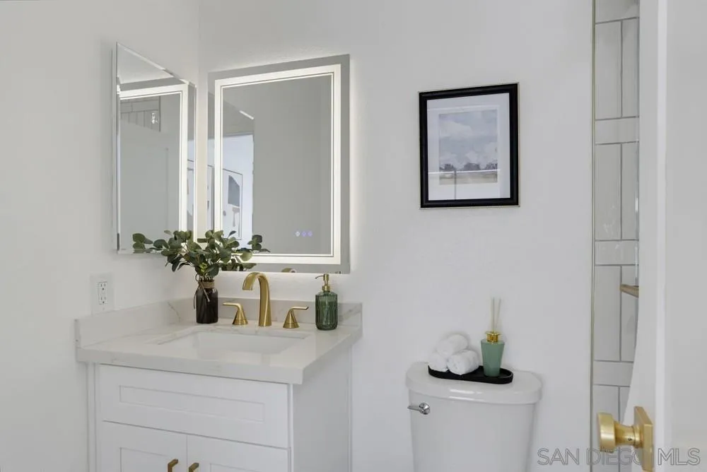 319 volney Encinitas, CA 92024
