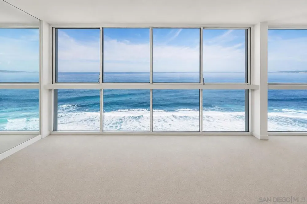 939 COAST #11 B San Diego, CA 92037