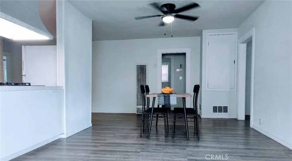 1618 Baker St Bakersfield, CA 93305