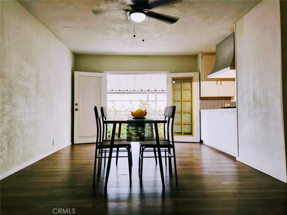 1618 Baker St Bakersfield, CA 93305