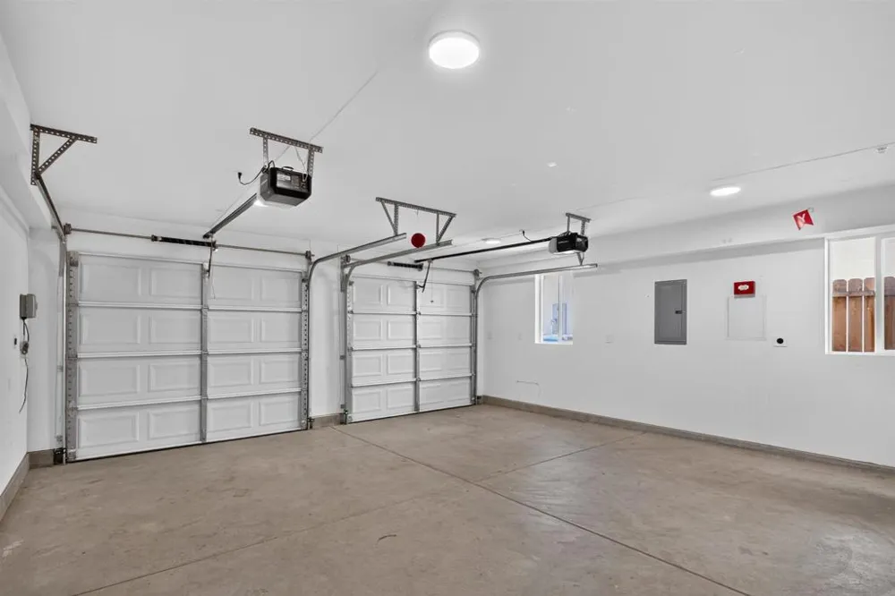 2812 C Avenue National City, CA 91950