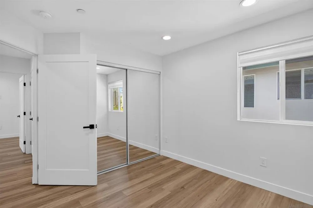 2812 C Avenue National City, CA 91950