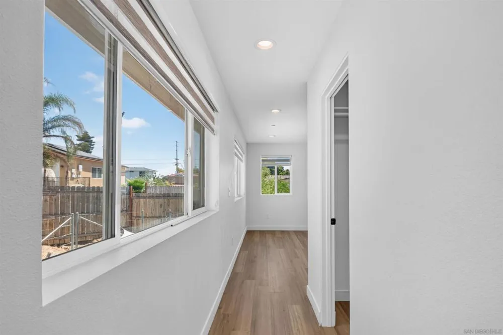 2812 C Avenue National City, CA 91950