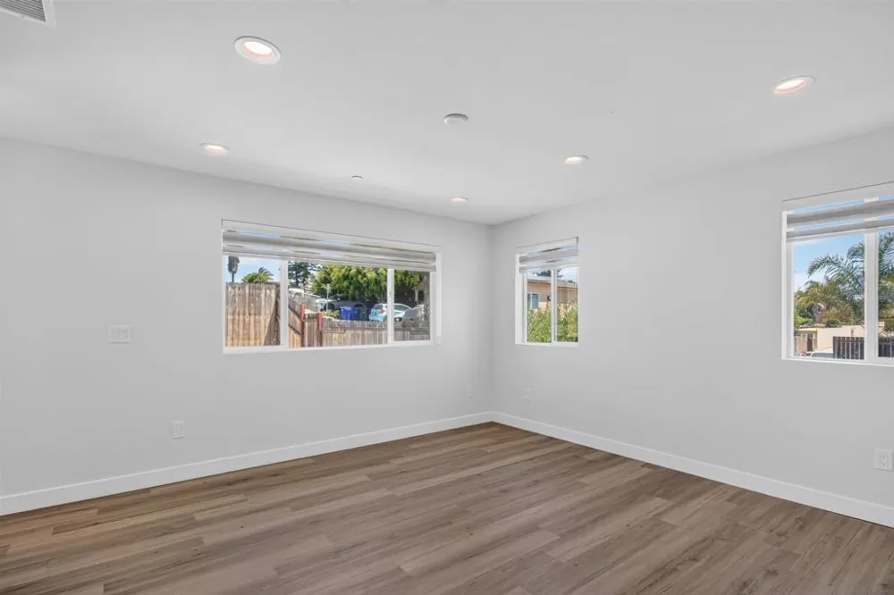 2812 C Avenue National City, CA 91950