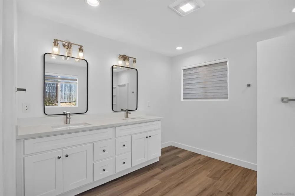 2812 C Avenue National City, CA 91950