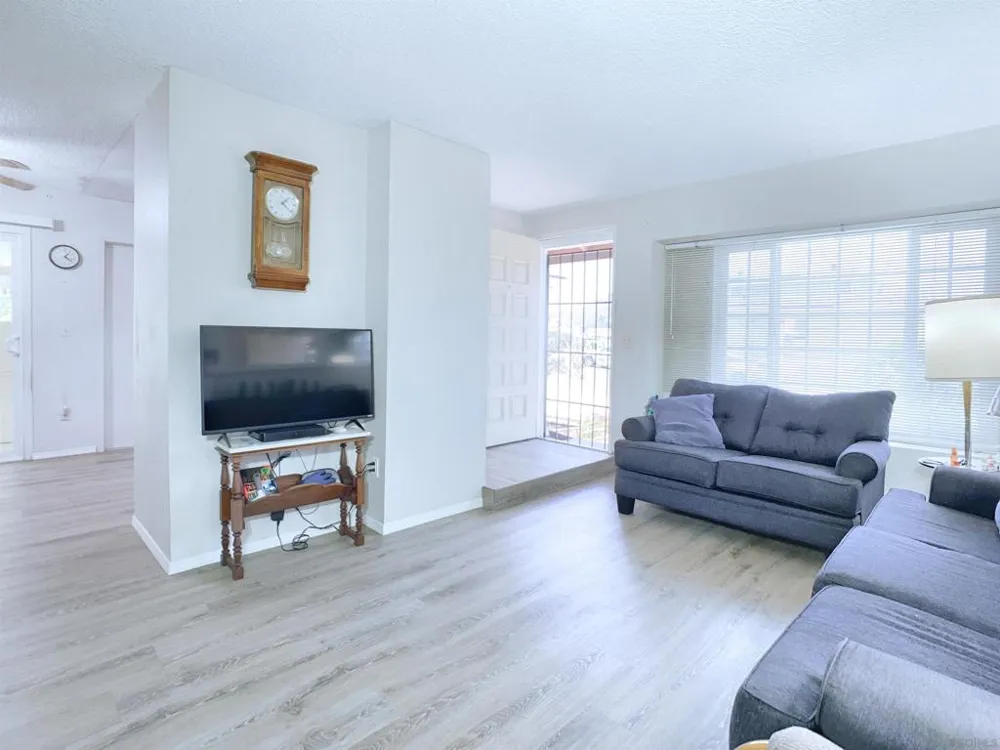10414 TIMBERLANE WAY Santee, CA 92071
