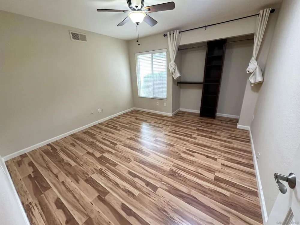 2035 Shadytree Ln Encinitas, CA 92024