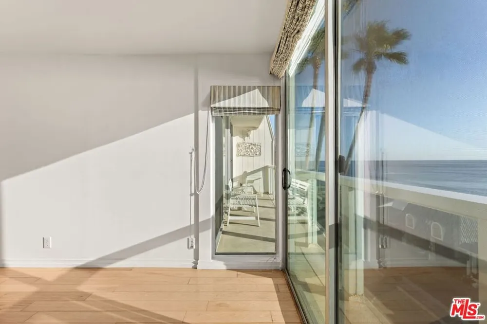11942 Whitewater Lane Malibu, CA 90265